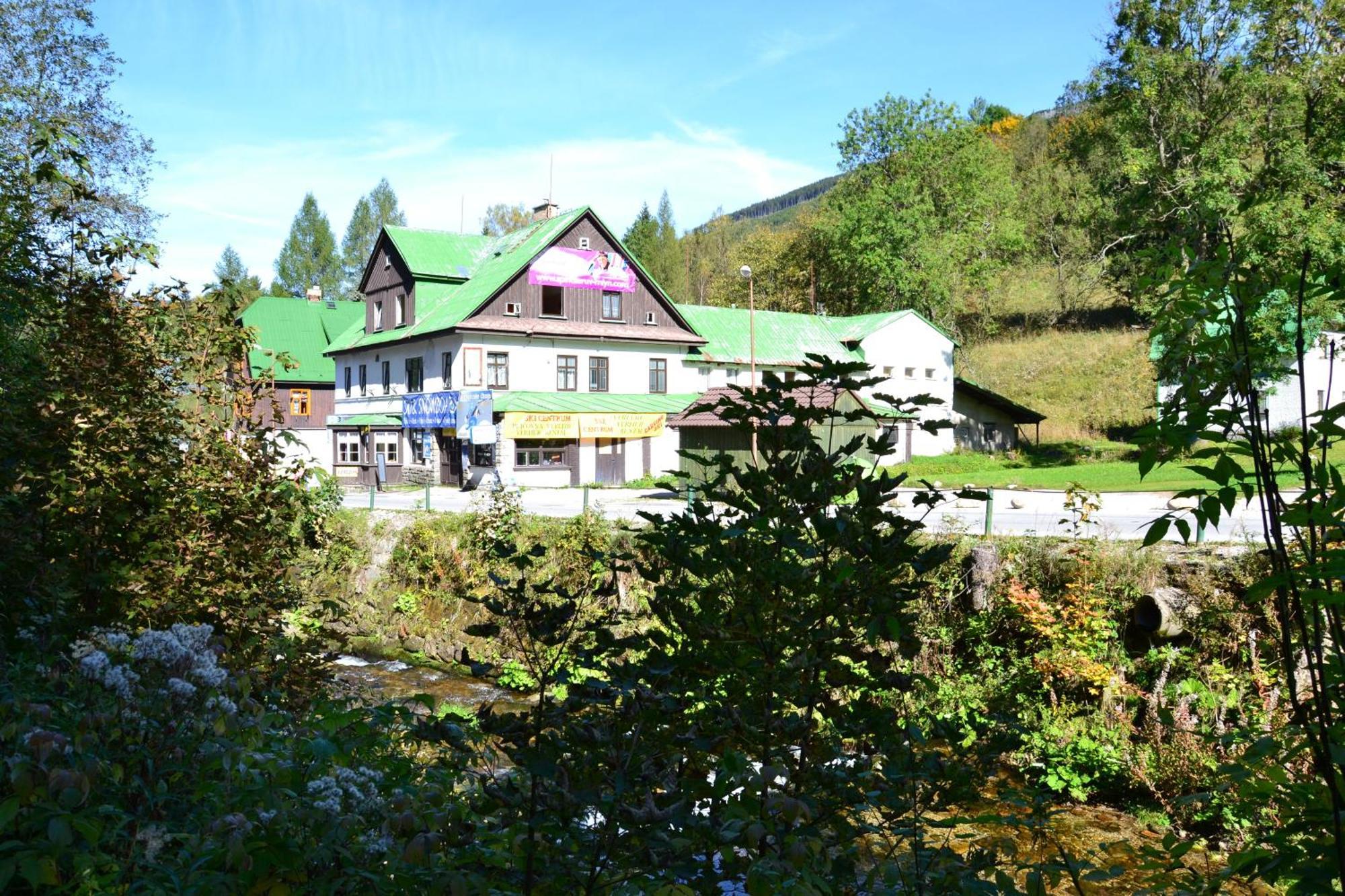 Hostel Fortuna Špindlerŭv Mlýn Eksteriør bilde